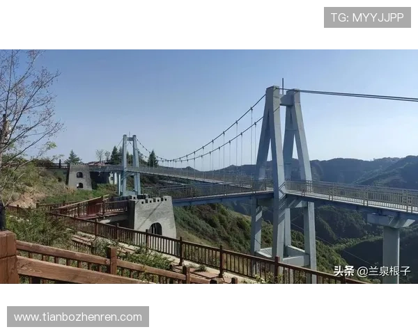 云顶索道沿线的自然风光与人文景观，带你领略不同的旅游魅力